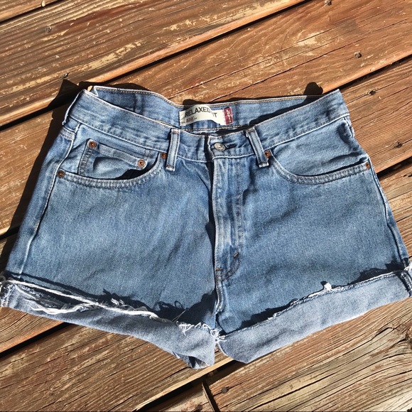 SOLD Levi cutoffs - Picture 2 of 3